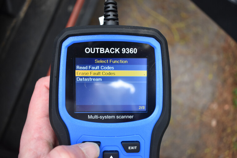 4 X 4 Australia Gear 2022 Autophix Outback 9360 Diagnostic Scanner 9